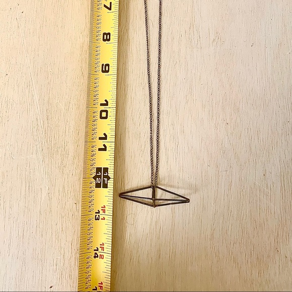 Skinny double terminating pyramids - Picture 2 of 7